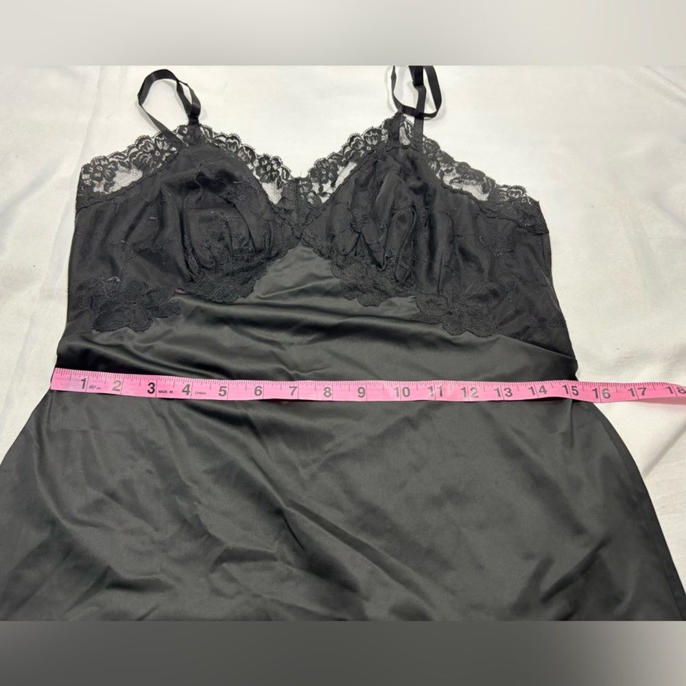 Vintage Vanity Fair Satin Lace Nightgown Slip Dress Black Size 36 - Picture 9 of 11